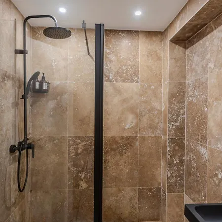 Apartment Le Cocon- Jacuzzi & Sauna Prives By Sweetdreams